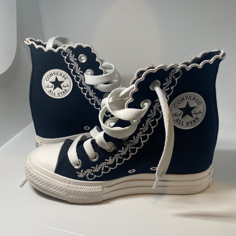 Women’s Converse Wedge High Tops Scalloped Edge Sz5.5 - Picture 4 of 6